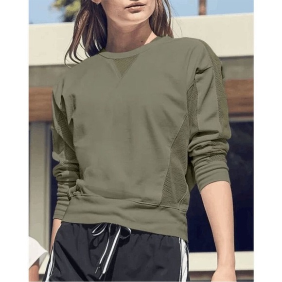 Athleta Cruise Olive Long Sleeve Mesh Crewneck Sweatshirt Top Women's XSmall - Picture 1 of 9